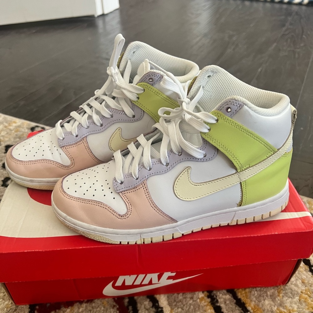 Nike dunk high size 6